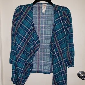 Blue plaid top